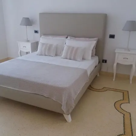 Palazzo Casto Relais Gæstehus 4*