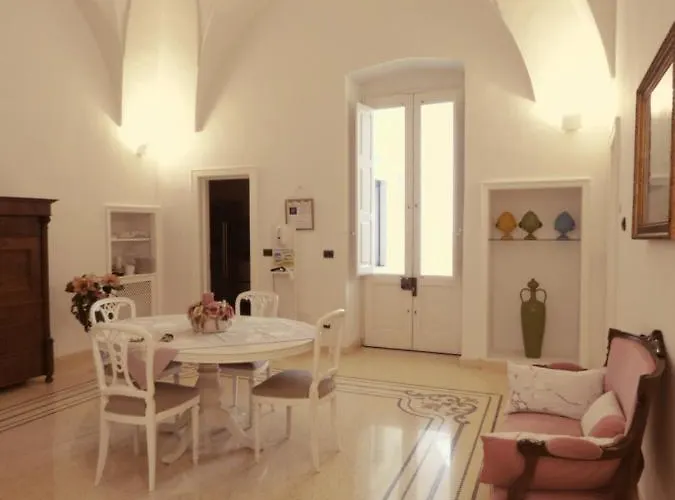 בית הארחה Palazzo Casto Relais 4*