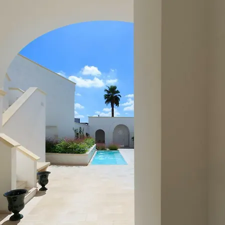 Palazzo Casto Relais Gasthuis Taviano (Lecce)